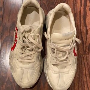 Men's Rhyton sneaker with mouth print Gucci Shoe